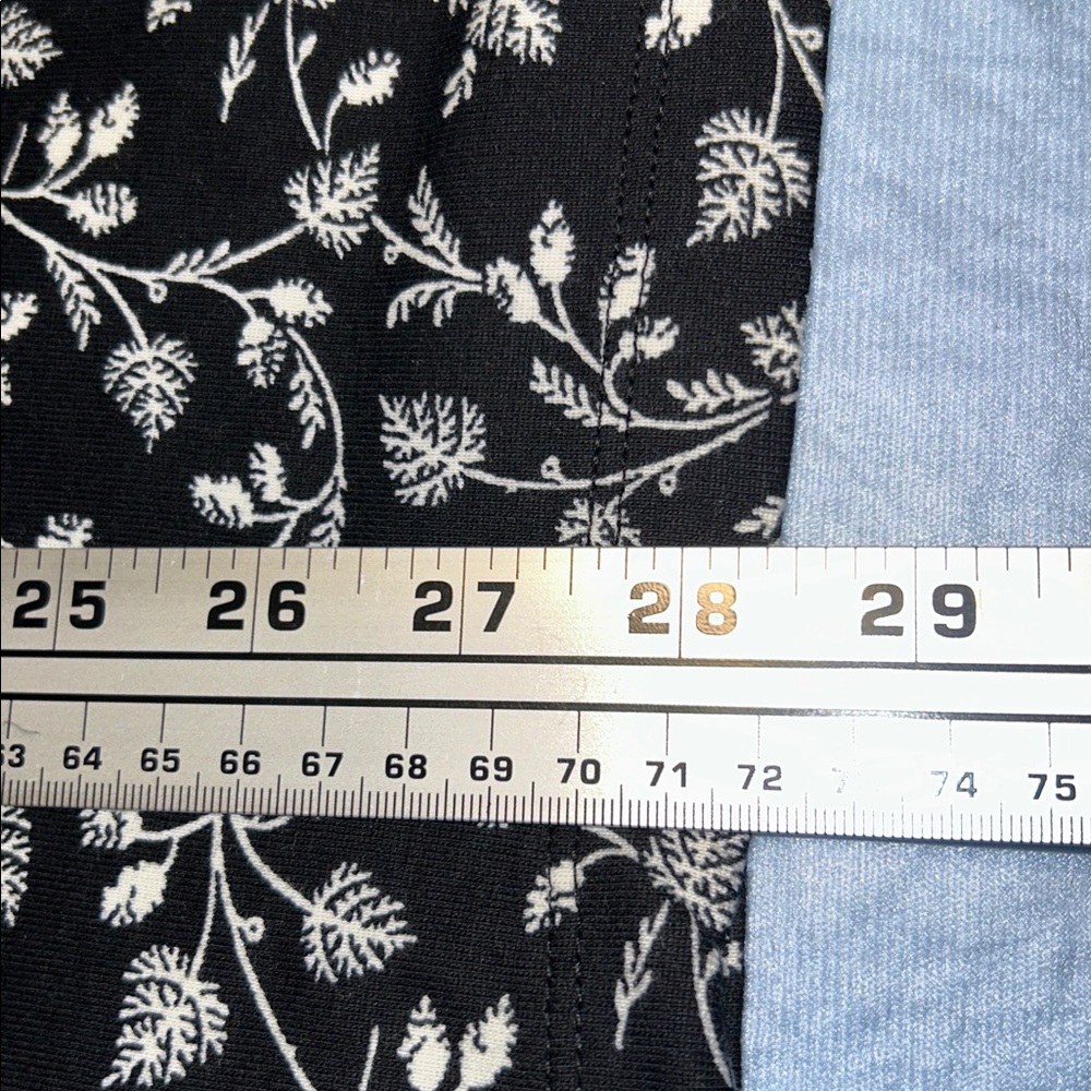 Croft & Barrow 3X The Classic Long Sleeve Crewneck Cotton Leaf Pattern Tee - Picture 15 of 16